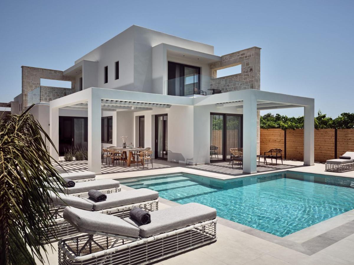 Anthis Luxury - A Haven Of Serene Modern Elegance, By Zantewize Villa